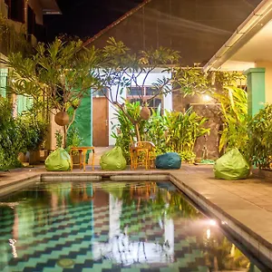  Hostel Funky Monkey Bali